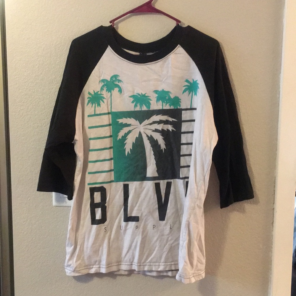 Blvd 3 quarter sleev tee